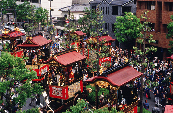 大津祭のサムネイル